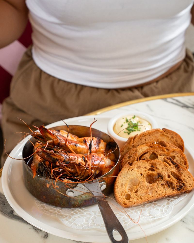 Gamba's pil pil met toast